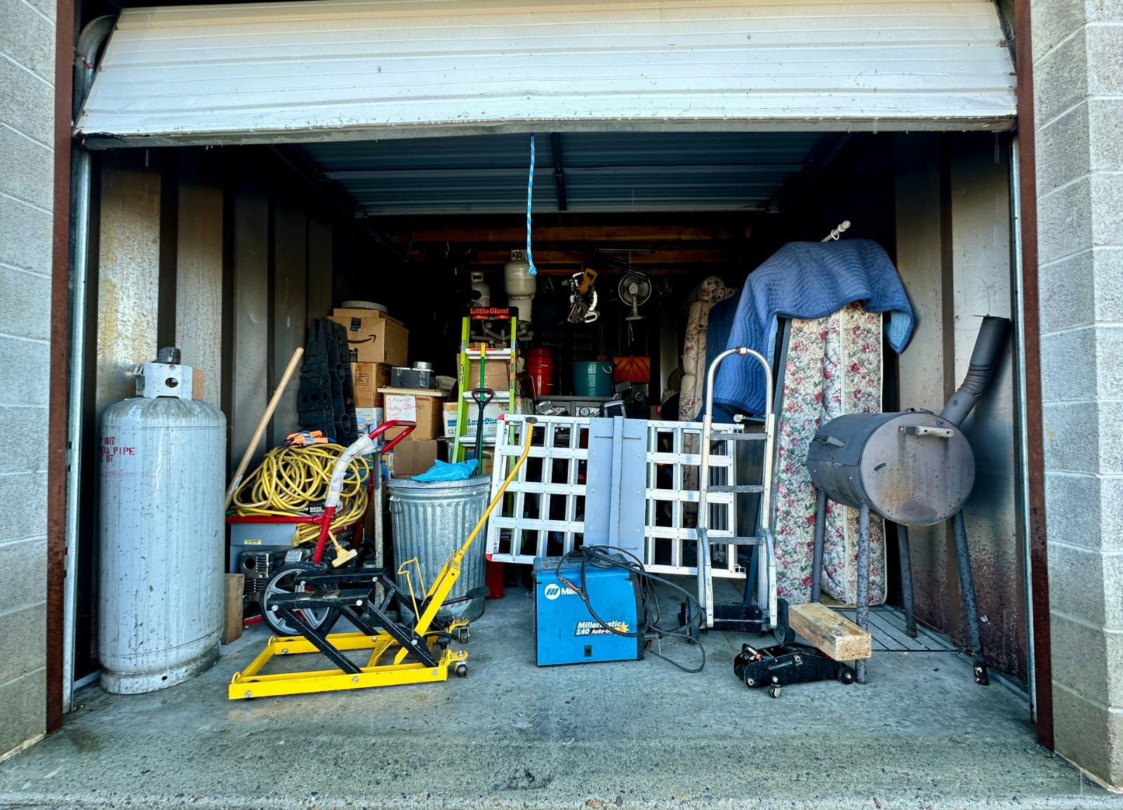 Junk Removal Cleanouts